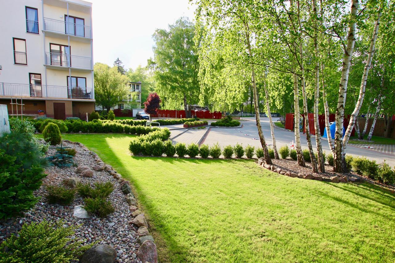 Apartamenty Bursztynowe Komnaty Darlowko Exterior foto