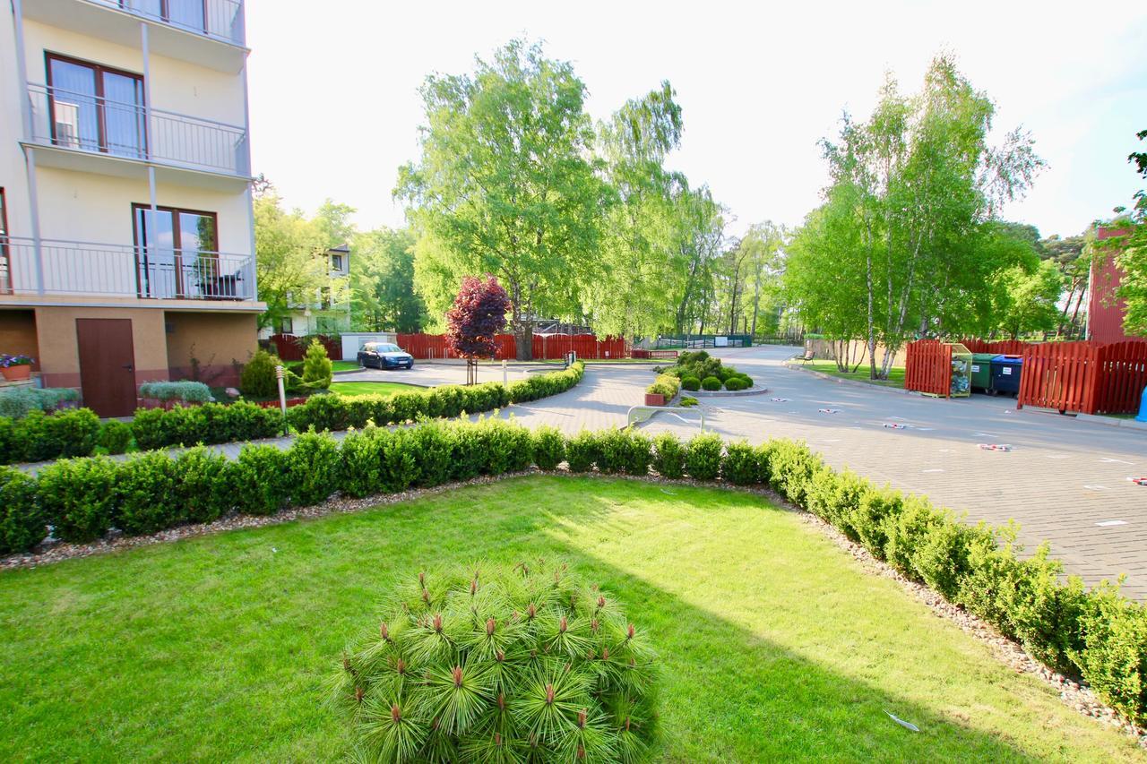 Apartamenty Bursztynowe Komnaty Darlowko Exterior foto