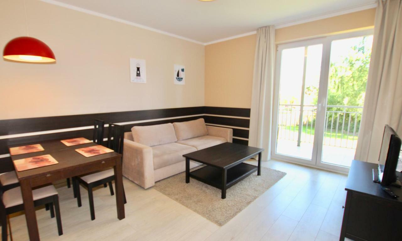 Apartamenty Bursztynowe Komnaty Darlowko Exterior foto